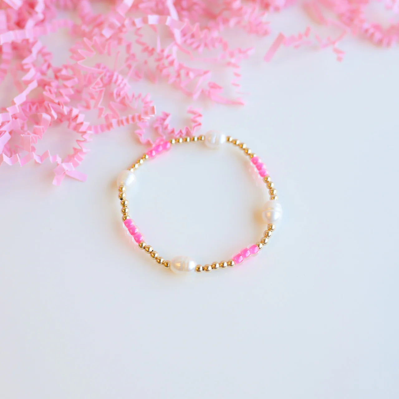 Beaded Blondes | Hot Pink Pearl Poppi Bracelet - bestdisneylandrvpark